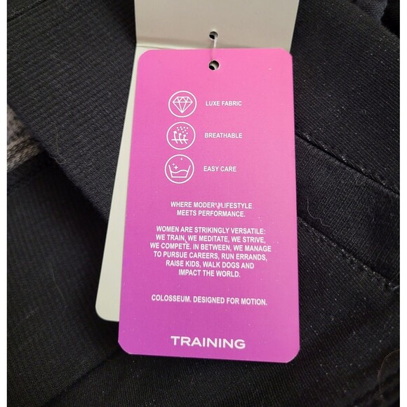 NWT Women's Plus Size XXL Black Stretch Training Shorts Pockets Moisture Wicking - Picture 7 of 7